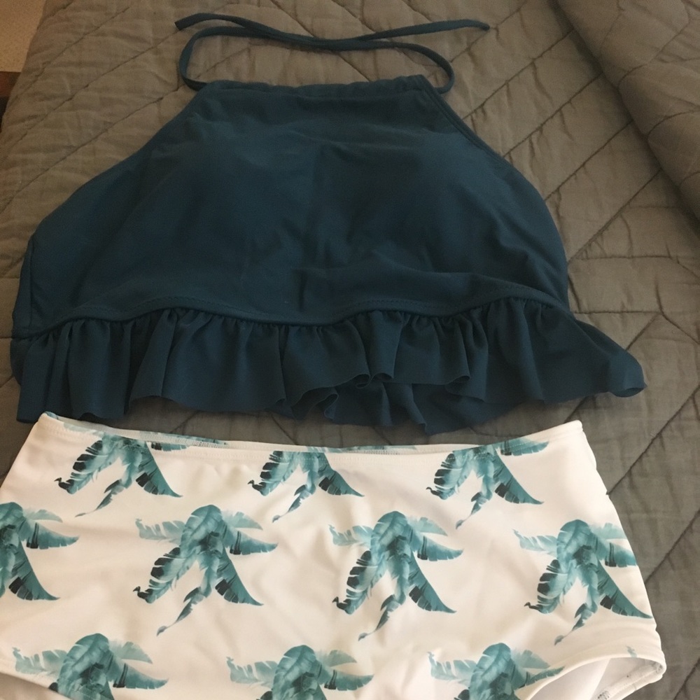 Brand new swim suit
